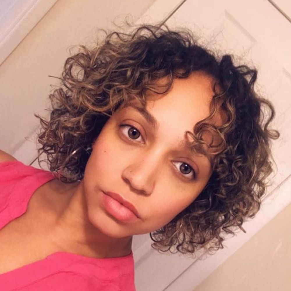 Meet your Posher, Liz